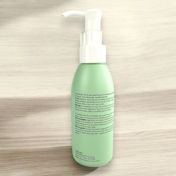 boscia Exfoliating Peel Gel - Vegan, Cruelty-Free 5 fl. oz. - Picture 2 of 2